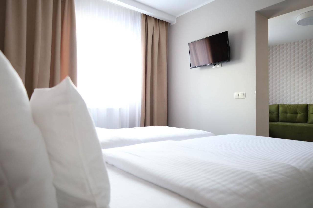 Citi Hotel'S Warszawa-Falenty Raszyn Exterior foto